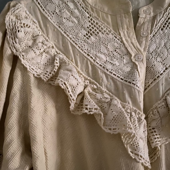 Free People Ecru Poet Buttondown - Picture 2 of 5